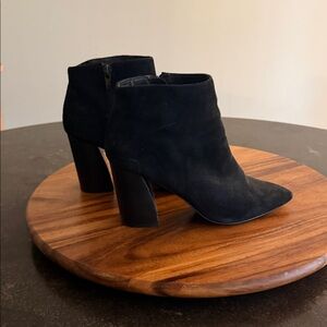 Steve Madden Black Suede Pointed Toe Ankle Booties